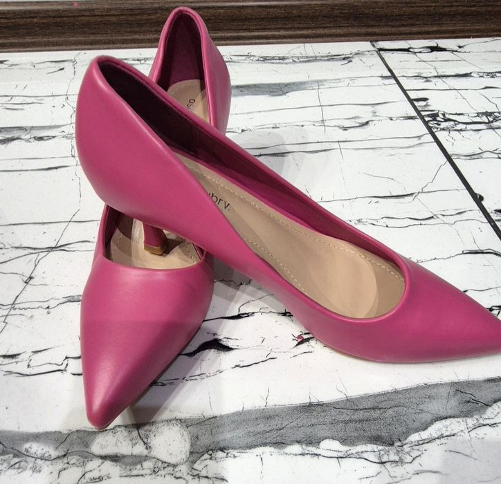 Дамски кожени токчета