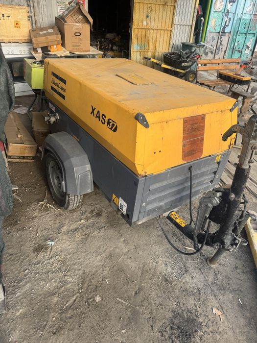 Сдам в аренду в прокат воздушный компрессор