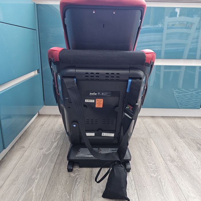 Scaun auto isofix 0-36 kg joie cu poziție de somn
