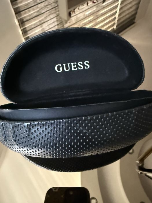 Слънчеви очила Guess marciano