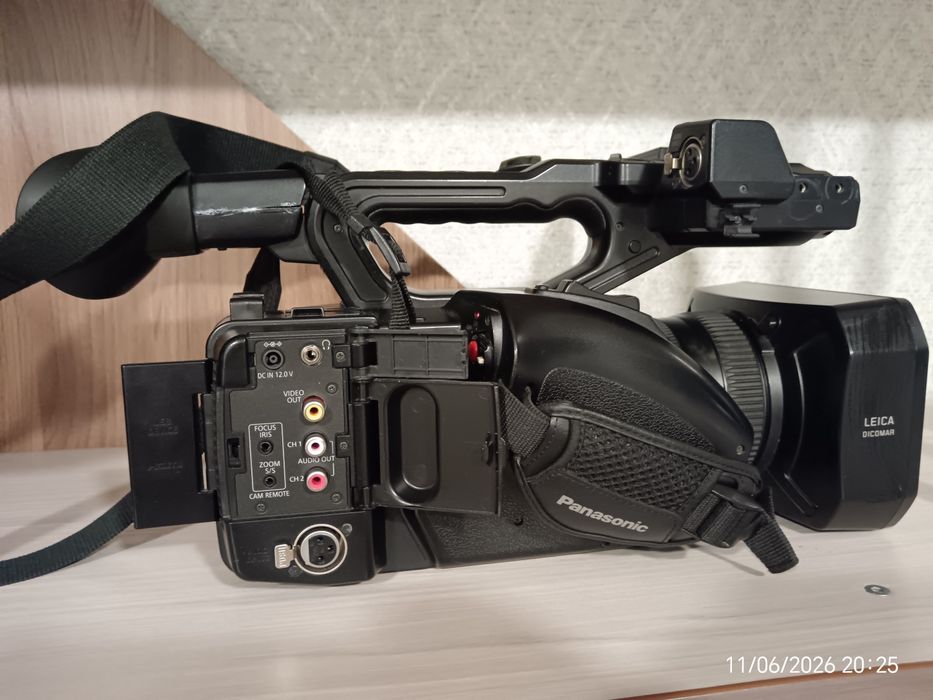 Panasonic ag ux90 видео камера
