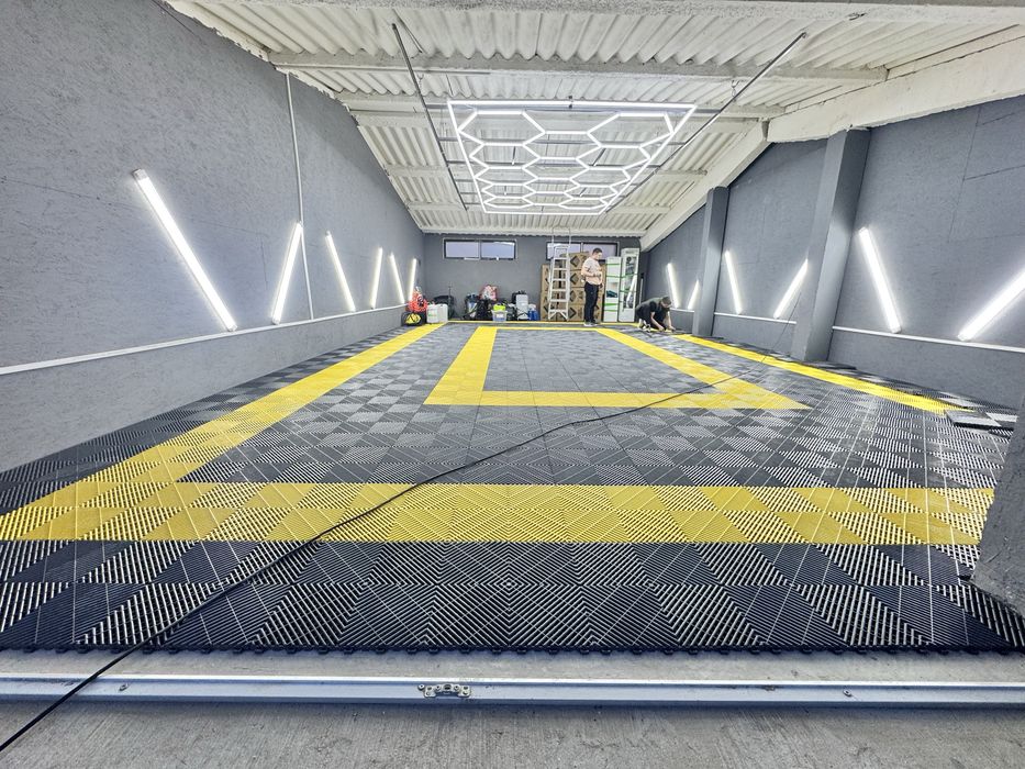 Închiriez garaj 2-3 masini