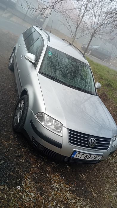 Vindem vw pasat b5.5  automat
