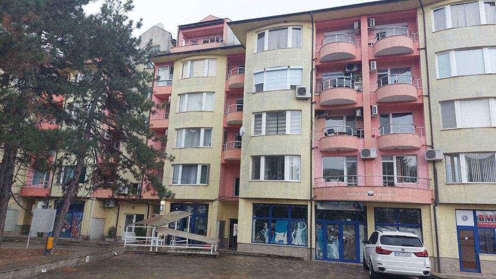 Продава се Двустаен апартамент в Свиленград - 68 кв.м за 736 €/кв.м - Снимка #23