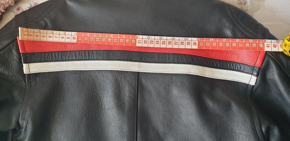 Рокерско кожено яке