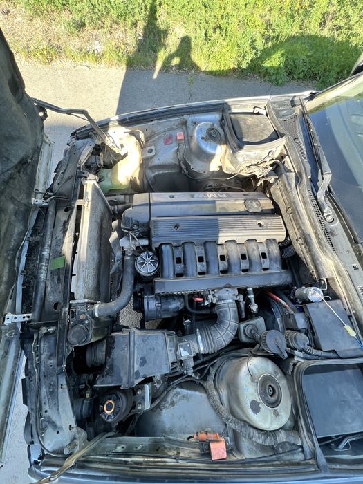 Продам бмв 520i vanos