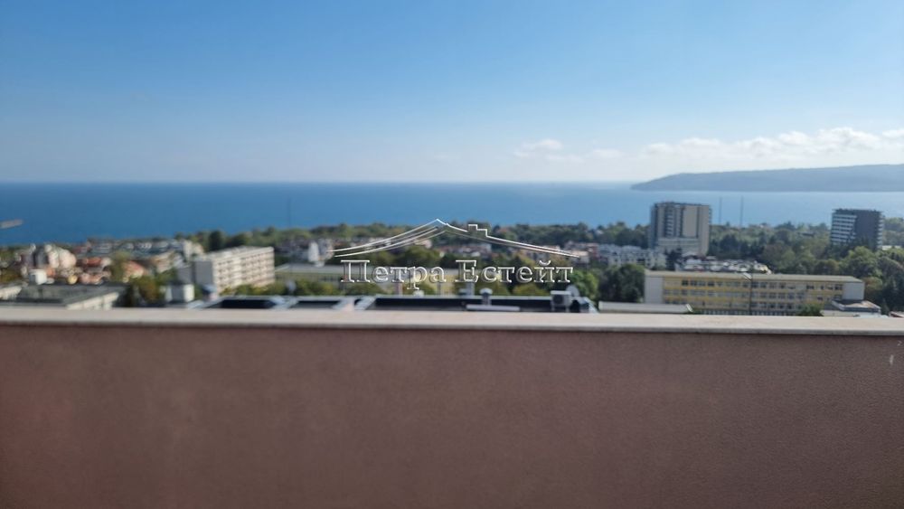 Продава се Тристаен апартамент в Варна, Бриз - 139 кв.м за 1763 €/кв.м - Снимка #1