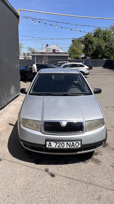 Продам Skida Fabia 2002 год, объм 1,4, мкпп