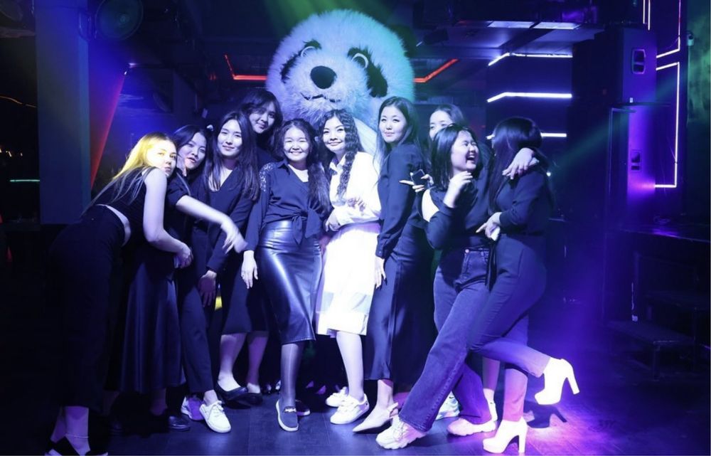 Продам костюм аниматора Панда 3метра