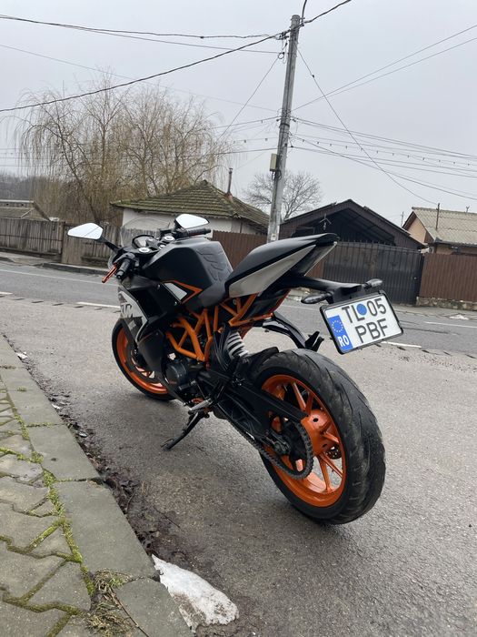 Motocicleta KTM RC 125 2015 ABS A1