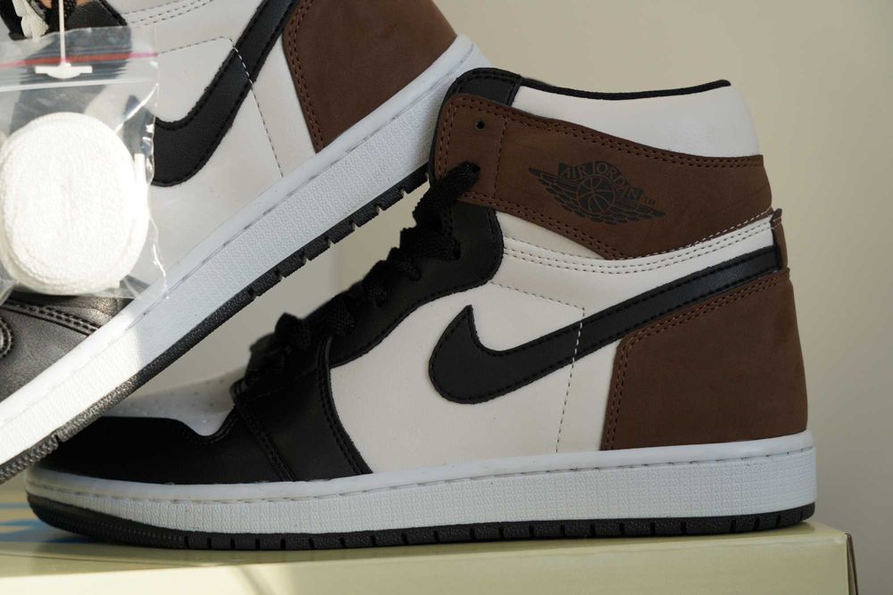 Adidași Jordan 1 MOCHA Noi-Toate Mărimile Disponibile (36-45) Cu Cutie