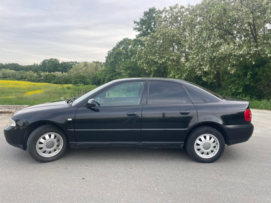 AUDI A4 2001 — imagine 5