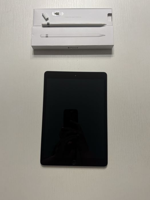 iPad 7th gen 2019 si Pencil Apple Lightning