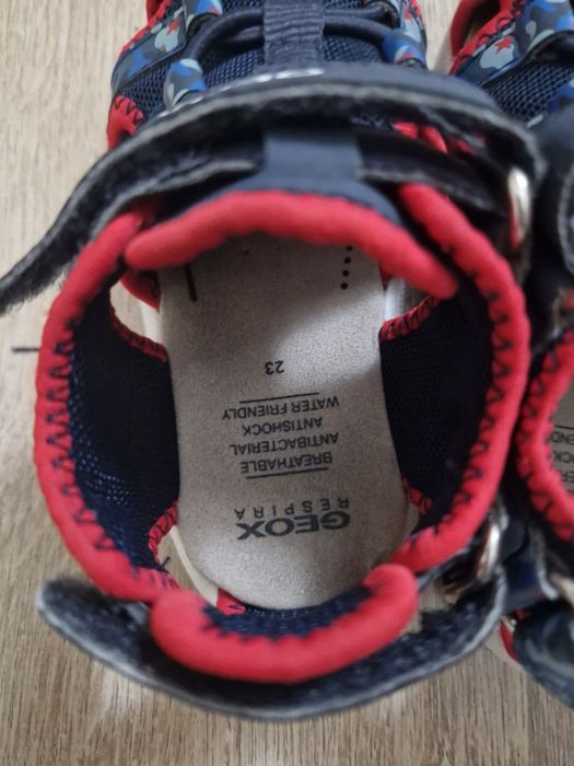 Geox Sandale baieti marimea 23
