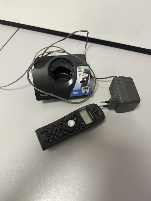 Два радио телефона