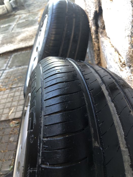 Летни гуми с джанти 175/65 r14 от голф 4