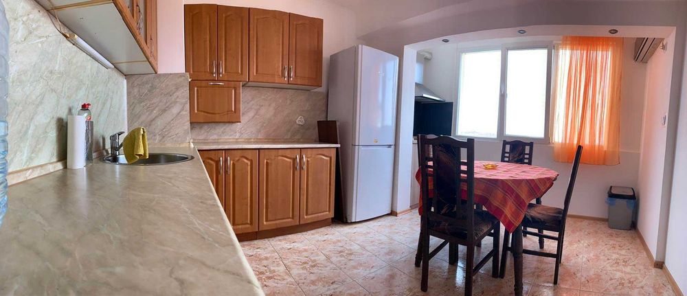 Дава се под наем Тристаен апартамент в Бургас, Меден рудник - зона А - 80 кв.м за 255 € - Снимка #6