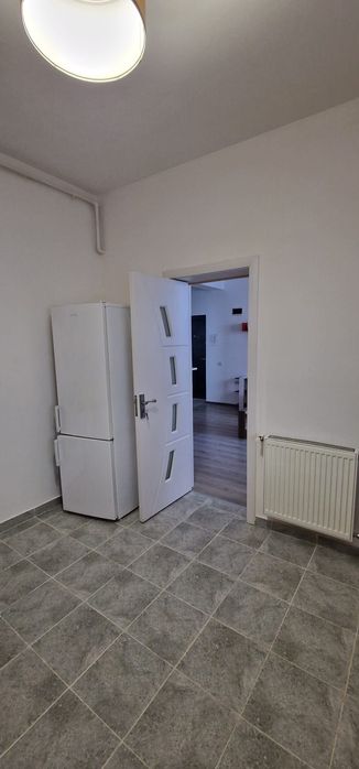 Garsoniera de închiriat