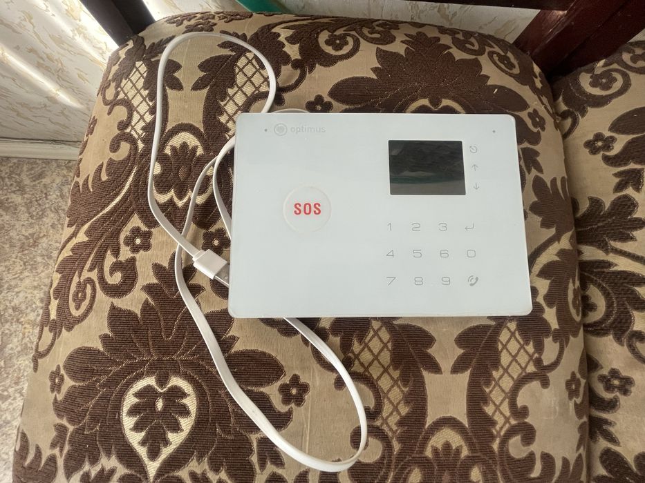 Сейф металлический