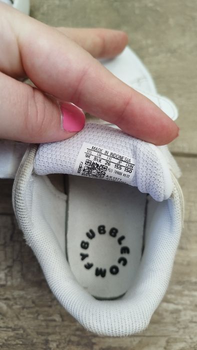 Маратонки Адидас bubble