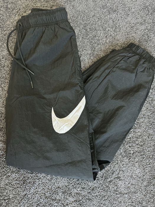 Спортен панталон Nike
