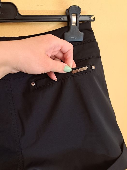 Къси панталонки Alessa,Madness National, Rosso Disera