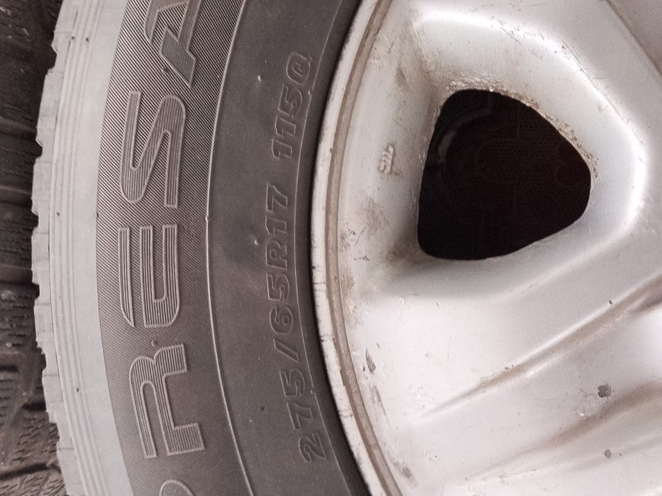 Продам Резину с Дисками комплект