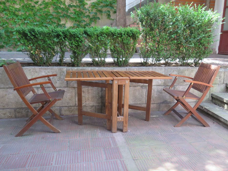 Тиково дърво- маса и 2бр.столове,сгъваеми ,Скандинавски мебели