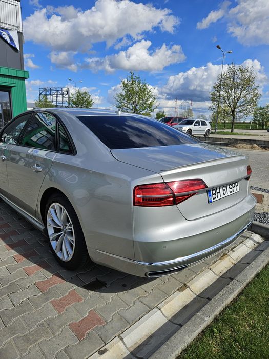 Audi  A 8 facelift