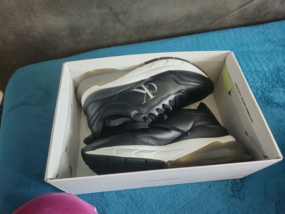 Calvin Klein обувки/сникърси