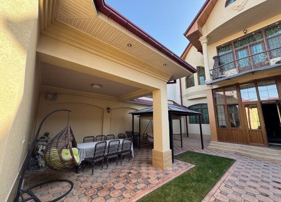 Продаётся Дом Буюк Ипак йули метро Ул Никитина