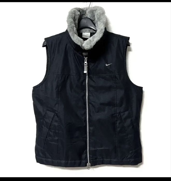 Намален! Оригинален елек Nike