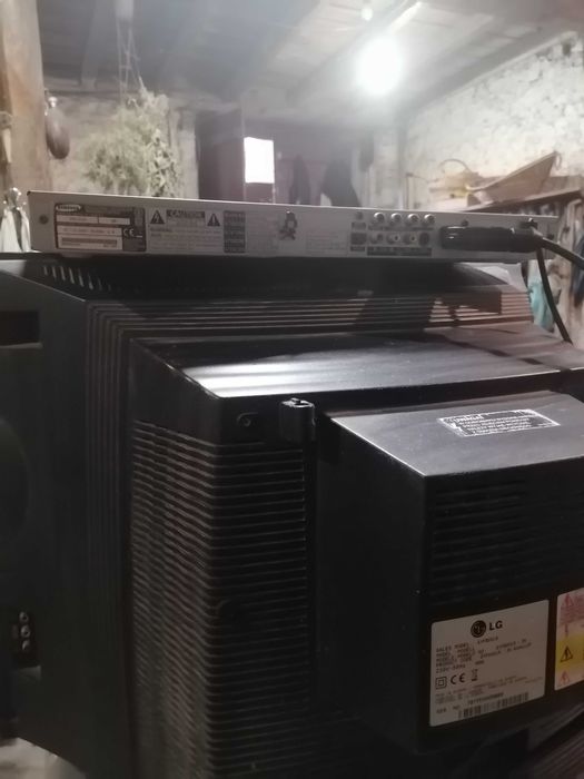 Продавам телевизор LG и DVD samsung Original japan