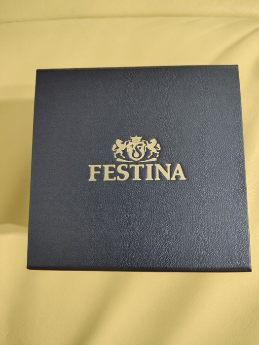 Vând ceas bărbătesc Festina automatic auriu nou nouț