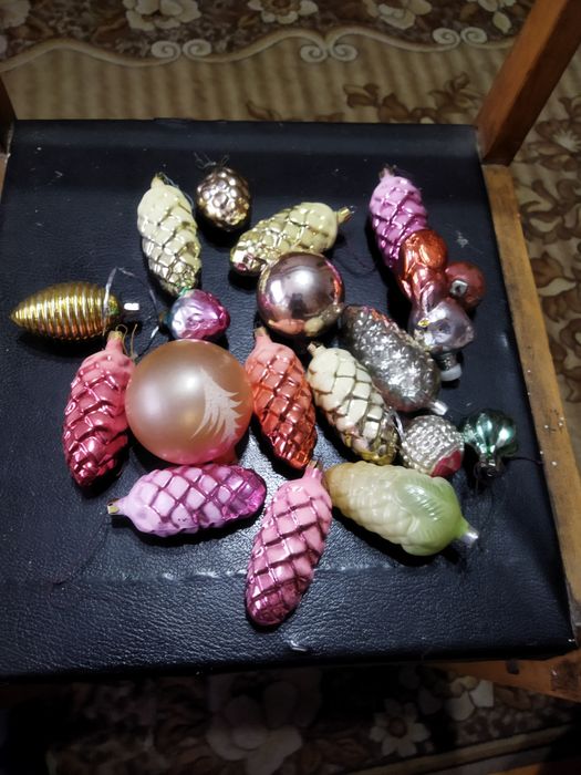 Продам ёлочные игрушки