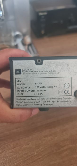 Amplificator stație JBL