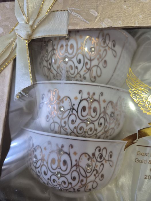 Пиалы со стразиками в подарочной упаковке