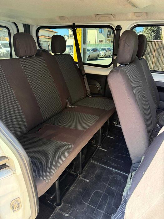 Renault Trafic 8+1 proprietar de noua
