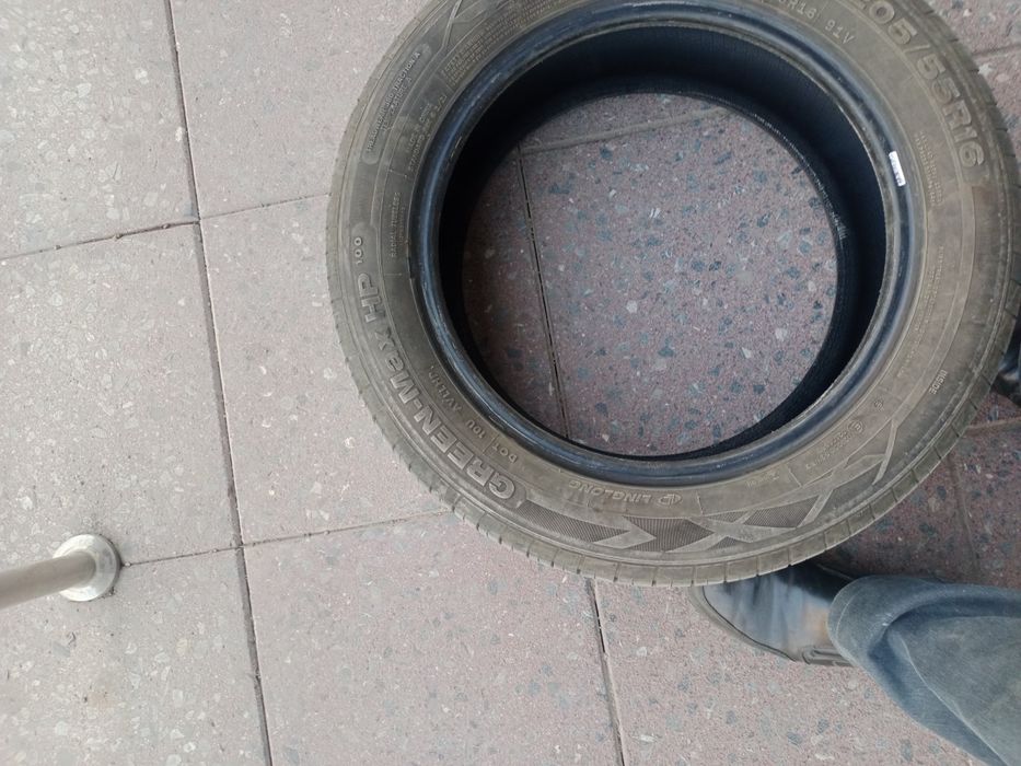 Продам 4 летний резины