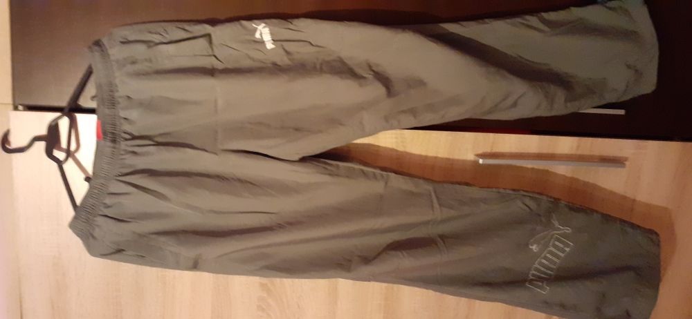 Pantaloni barbati Puma