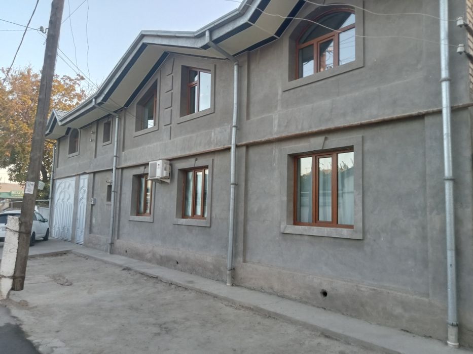 Дом продается в Янгиюле в городе