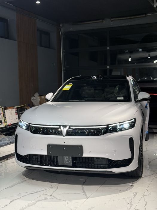 Voyah Free Plus 2026