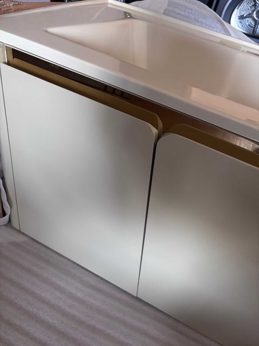 PVC шкаф за баня с мивка