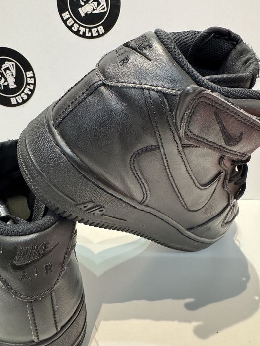 Маратонки NIKE AIR FORCE 1 .Номер 42.5