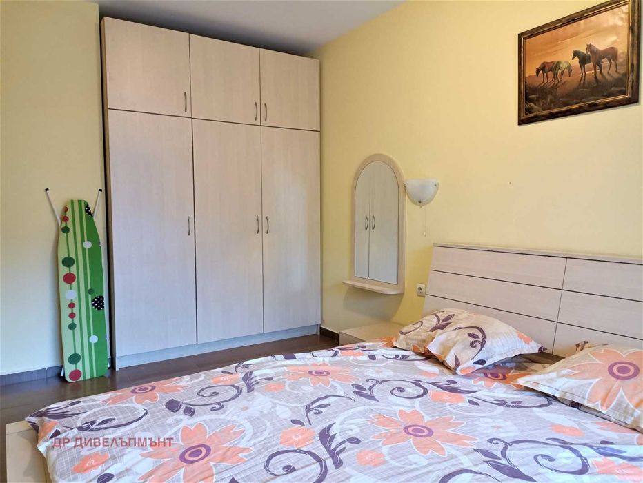 ТОП ОФЕРТА / До Марината с паркинг и басейн, Юг 4.2