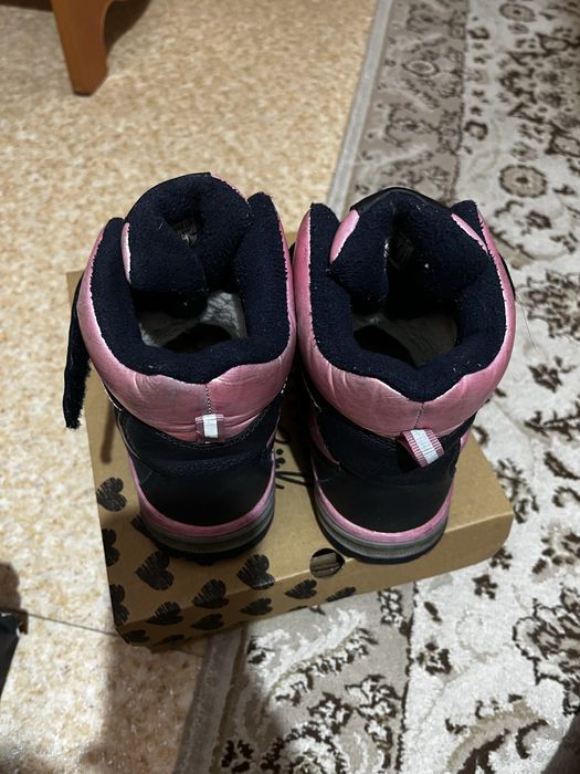 Продам детскую обувь