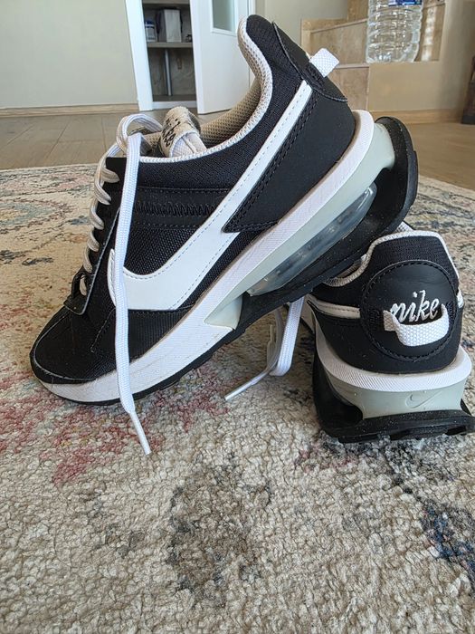 Nike Air Max Dawn – Оригинални маратонки