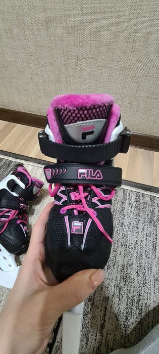 Продам коньки на девочку 28-31 размер