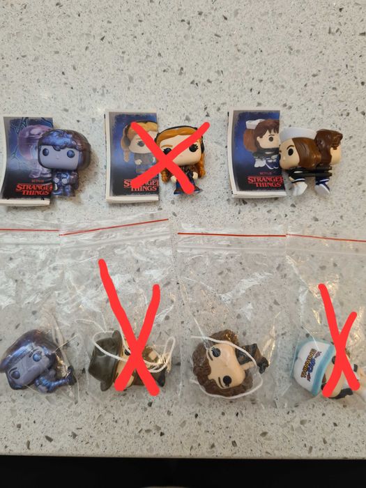 Фигурки kinder joy stranger things