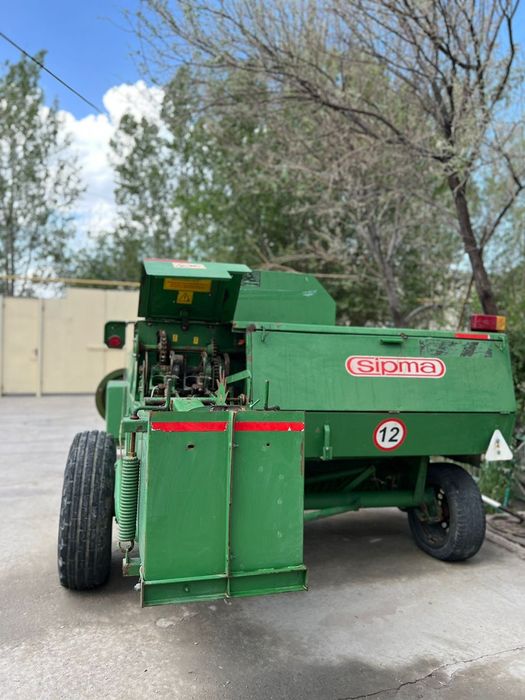 Продается пресс-подборщик SIPMA